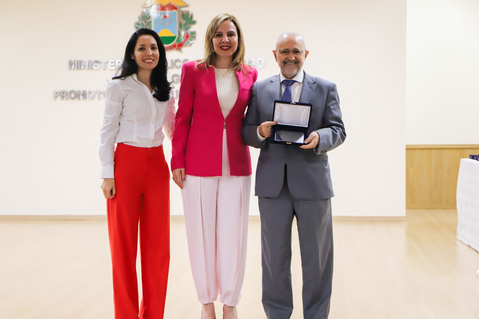 JORGE RODRIGUES DA ACRO BRASIL É HOMENAGIADO NA CERIÔMIA DE